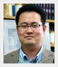 Chung, Yong Sik 사진